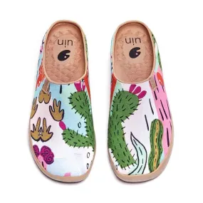 Comfortable Slip-On Cactus Patterned Slippers