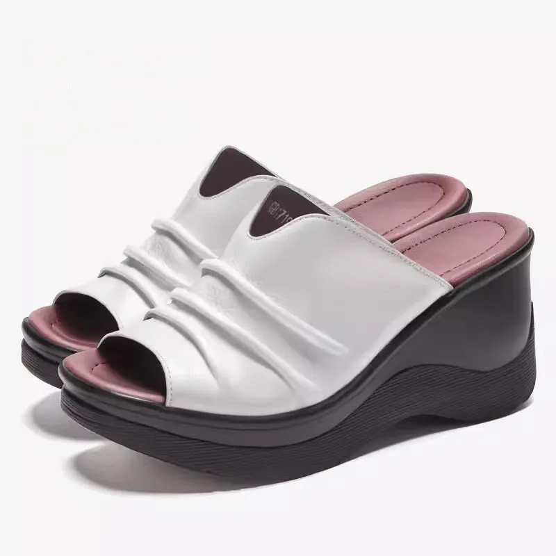 Fold Design Leather Slide Sandals For Women Peep Toe Platform Slippers in Black/White