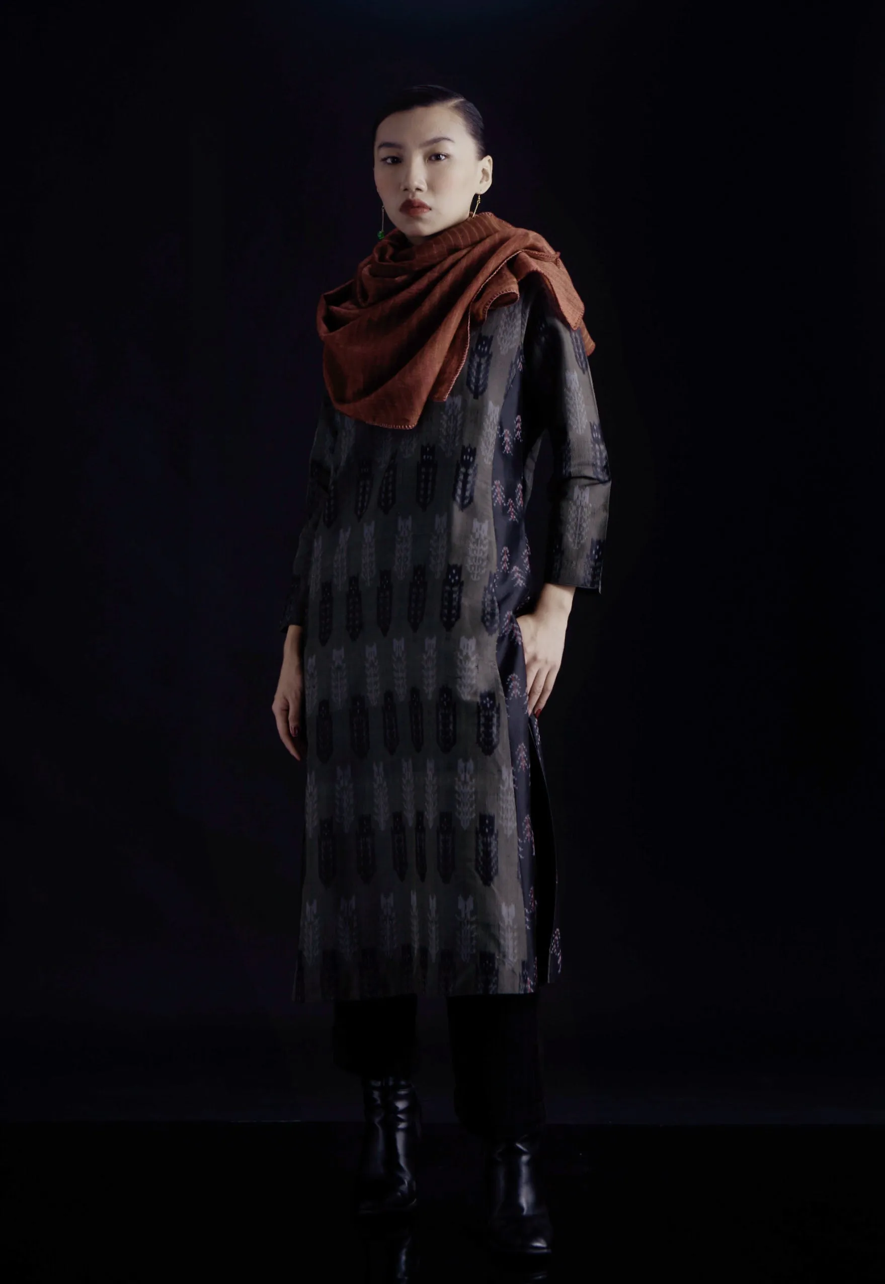 HASINA WOVEN TULIP SILK IKAT KURTA