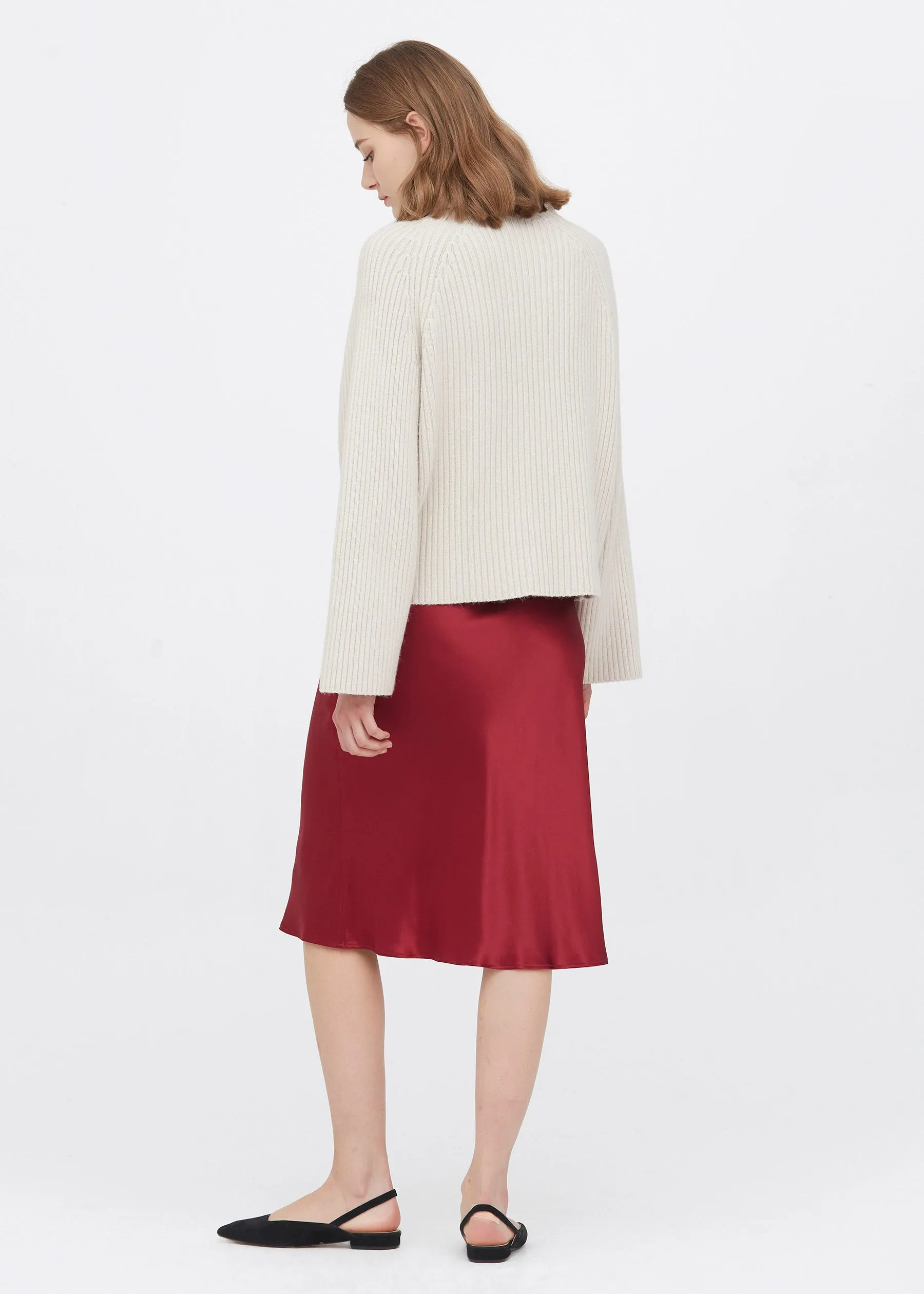 Knee-Length Hips-Wrapped Silk Skirt