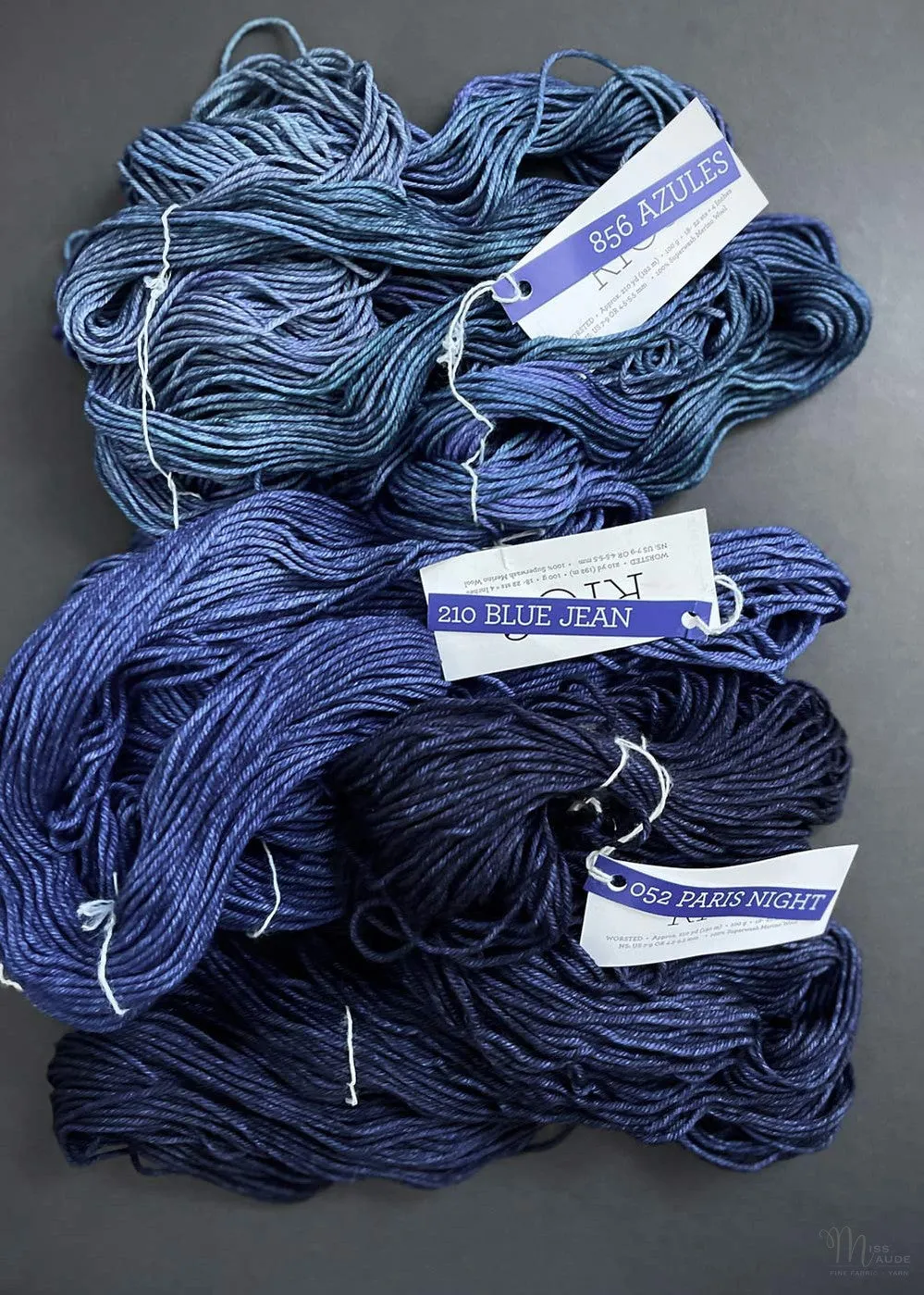 Malabrigo. Rios Merino Worsted 10ply. Blue Jean 210