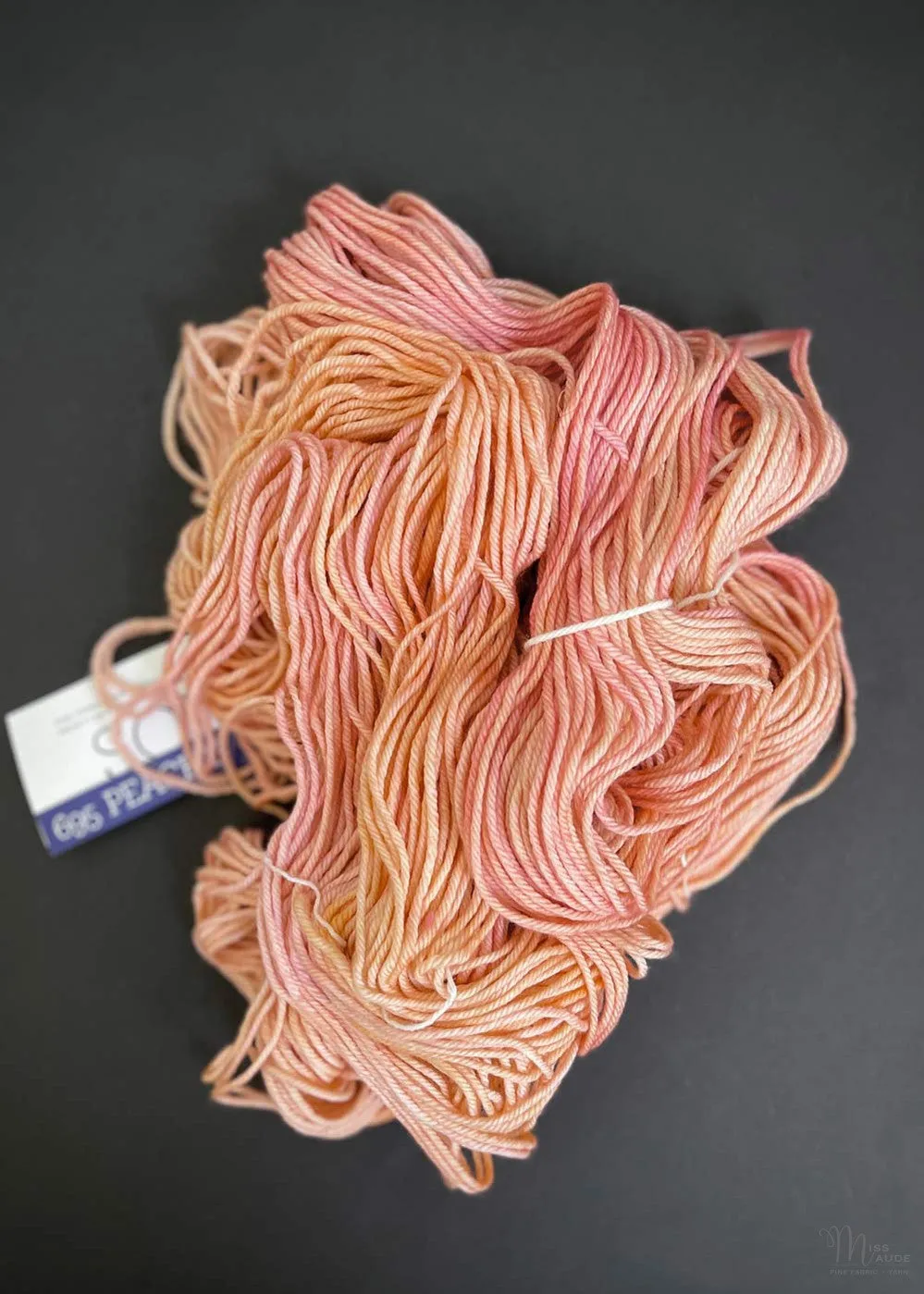 Malabrigo. Rios Merino Worsted 10ply. Peachy 695