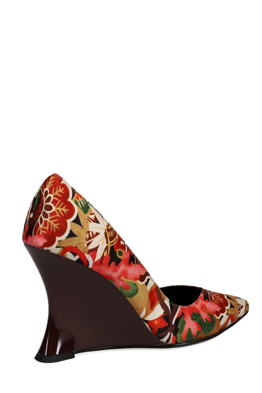 Nori Ikebana Silk Wedge Pump