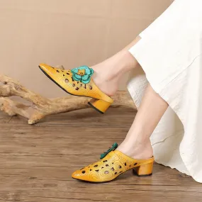 Retro Style Leather Pointed-Toe Slippers For Women Block Heels With Flowers Details in Camel