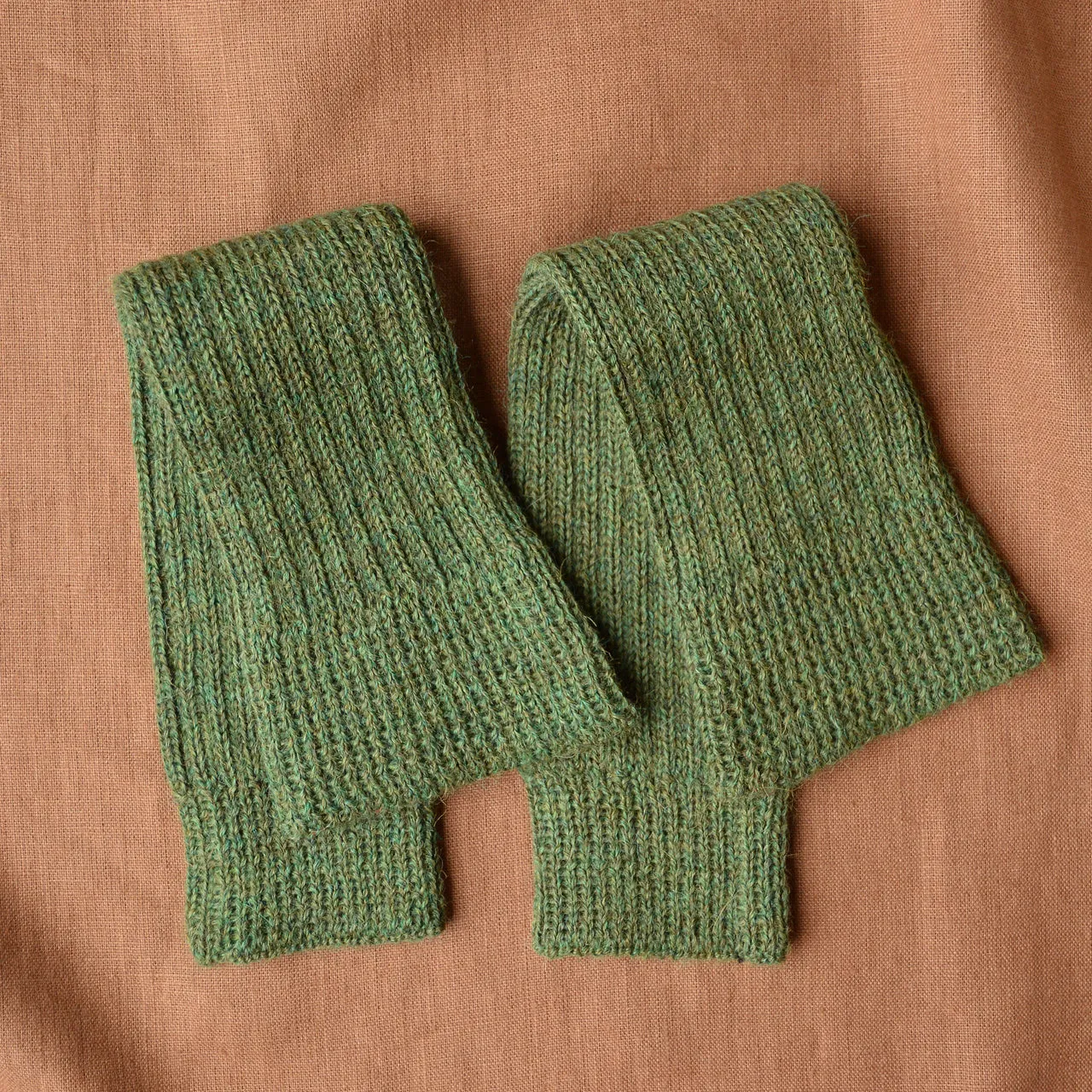 Ribbed Legwarmers in baby alpaca (Youth-Adult) *Returning 2025