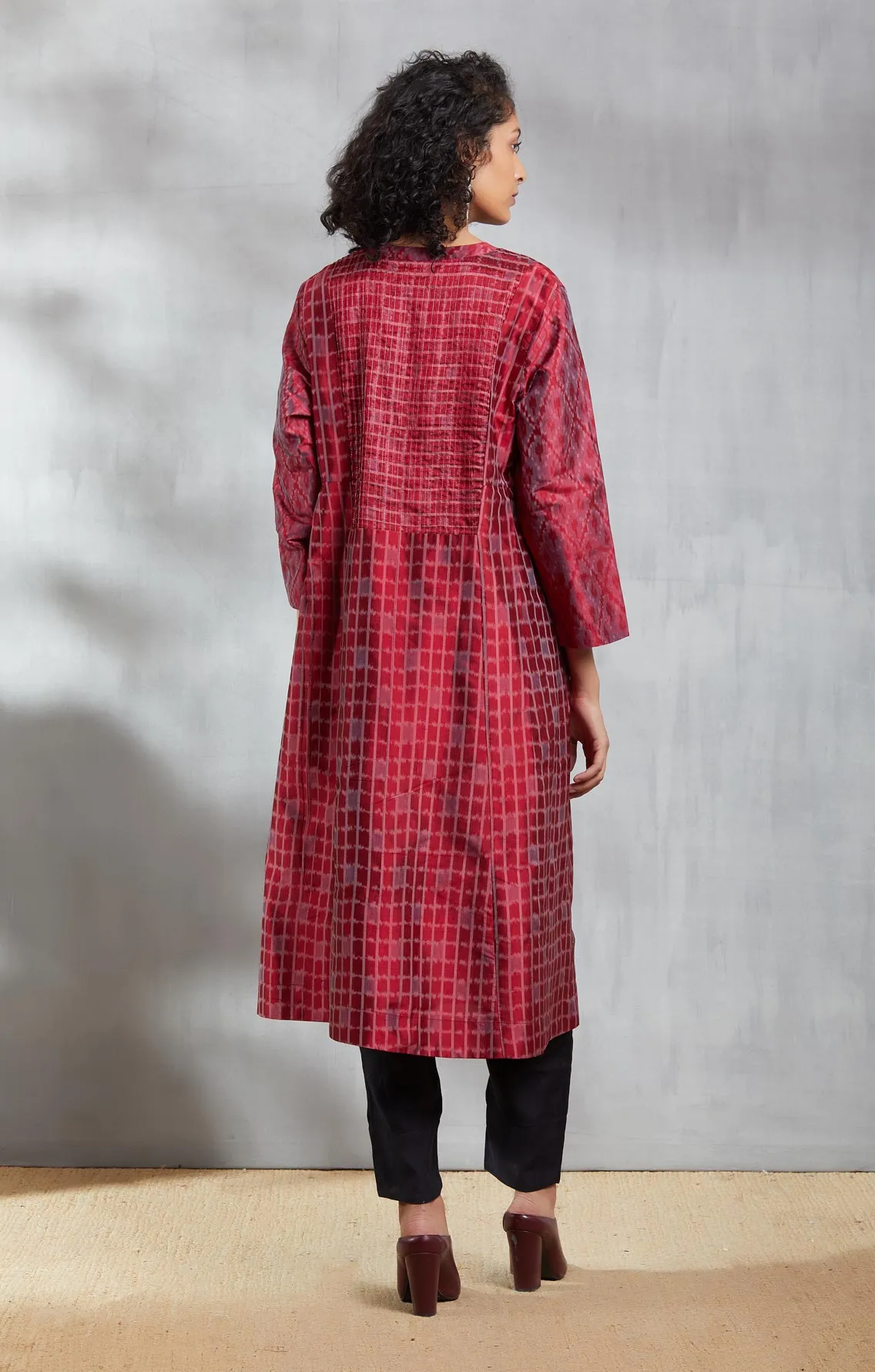 Surkh Checkerboard Silk Ikat Kurta